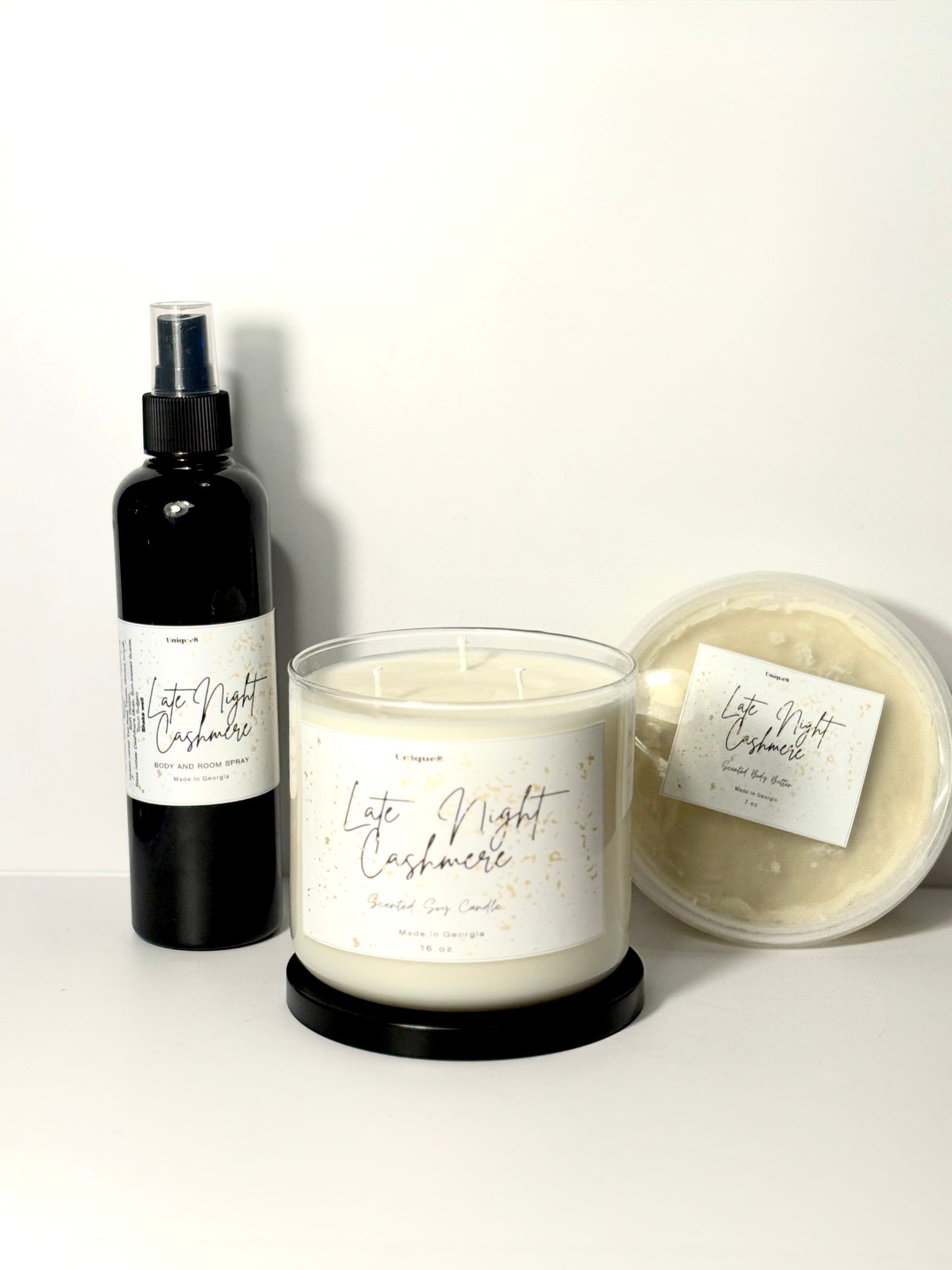 Unique 8 Gift Set Candle, body spray and body butter